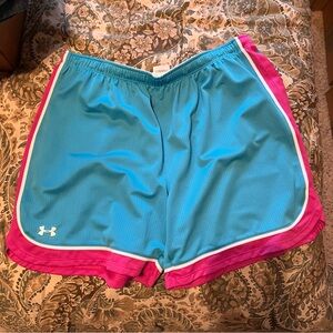 Under Armour woman’s basketball style shorts - heat gear